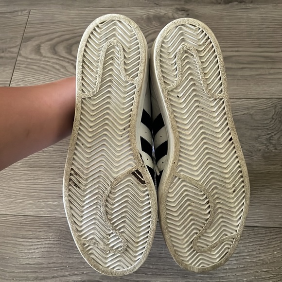 Adidas Super star shoes - Picture 6 of 6